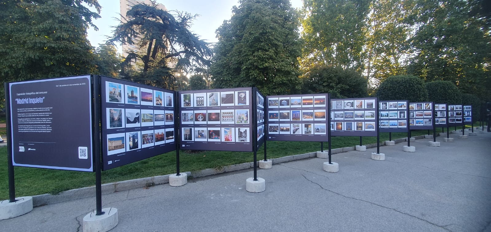 Paneles expositivos para exterior