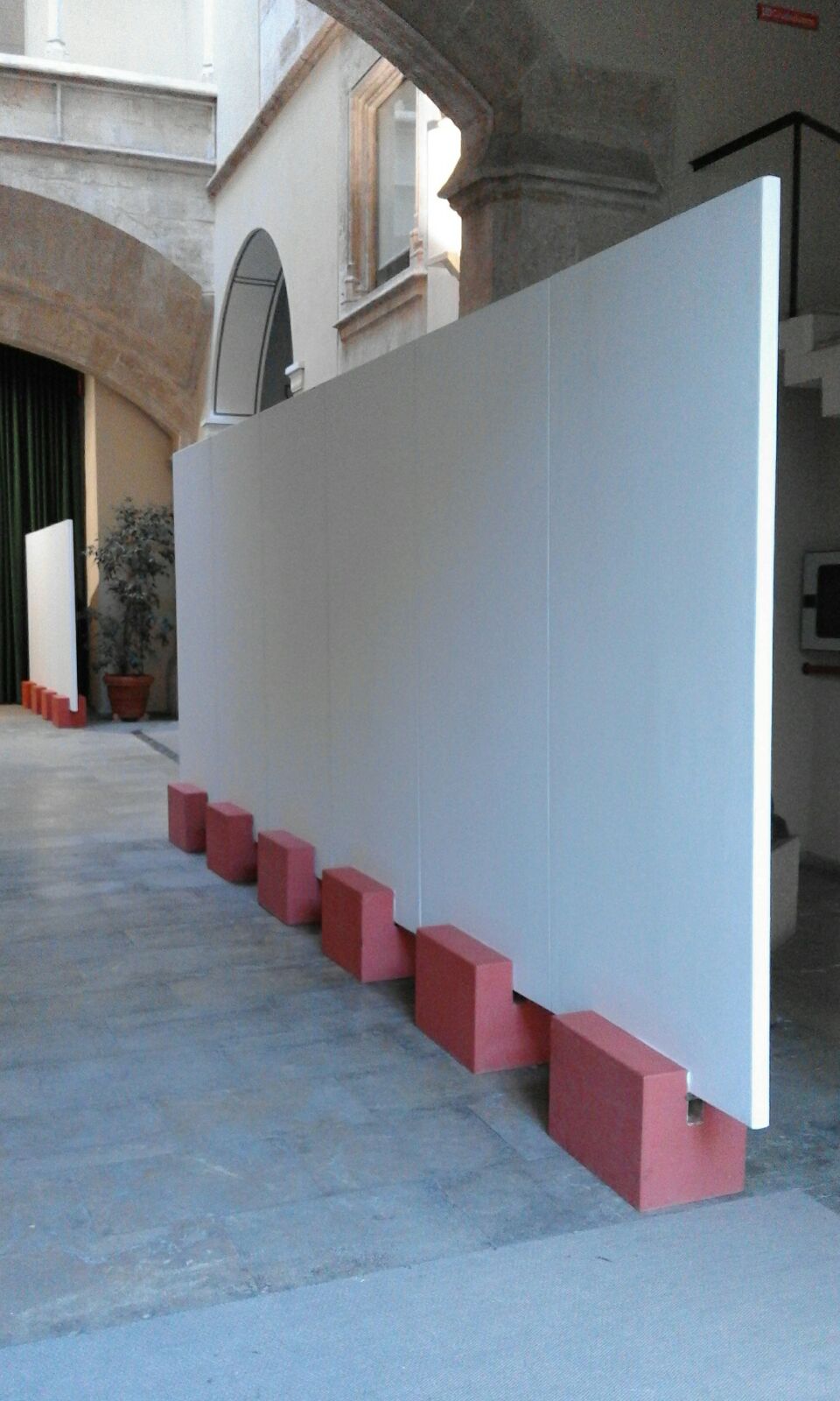 PANEL AUTOPORTANTE